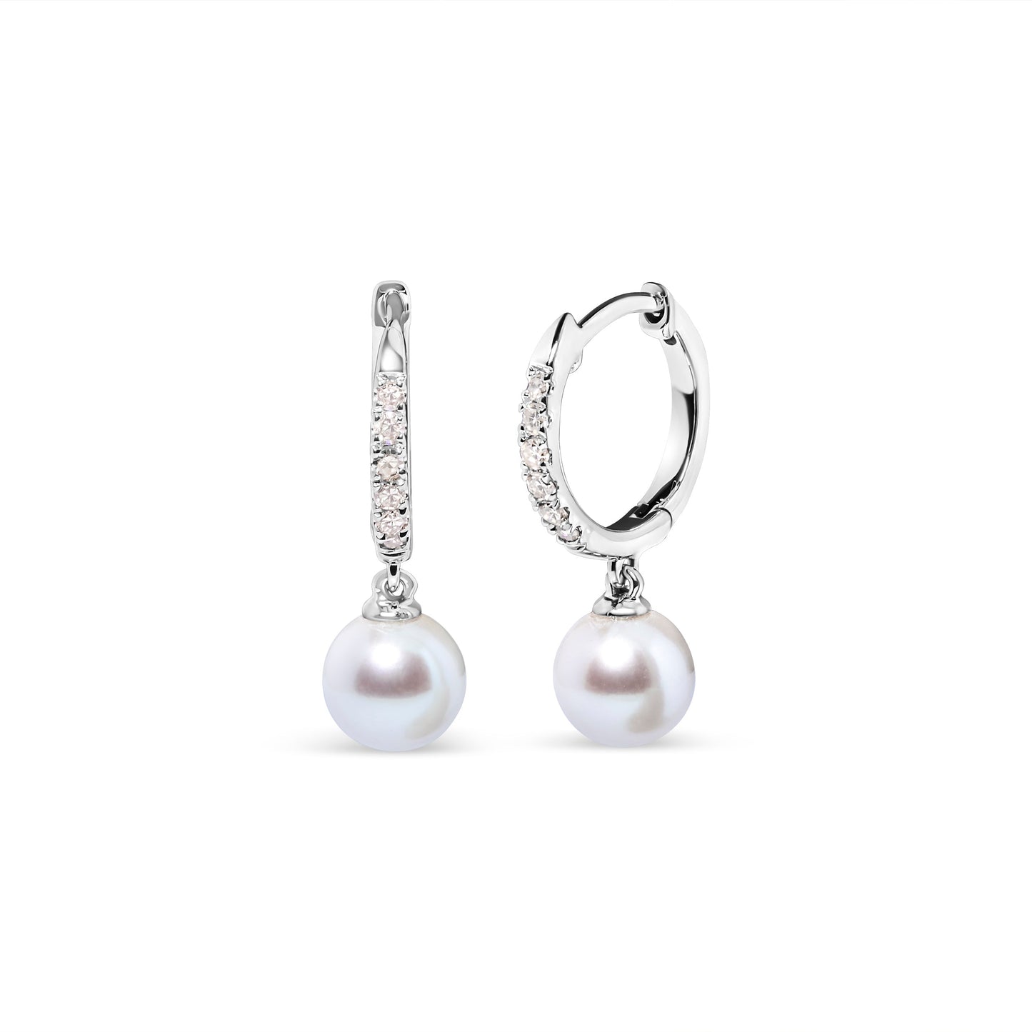 Pendientes de aro colgantes de oro blanco de 10K con perlas cultivadas de agua dulce de 6x6 MM y acento de diamante (Color H-I, Claridad I1-I2)