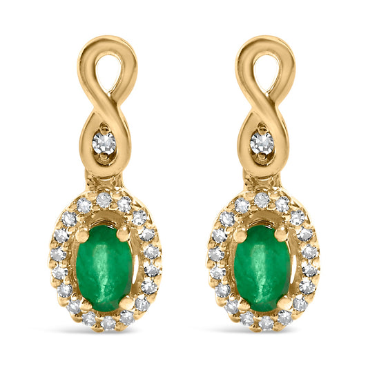 Pendientes colgantes de oro amarillo de 10K con esmeralda verde de talla ovalada de 5x3 mm y diamantes redondos de 1/7 Cttw