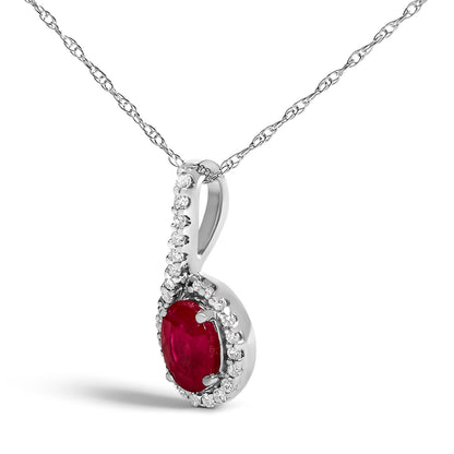 Collar con colgante de lágrima de oro blanco de 10K, rubí rojo y acento de diamante - 18 pulgadas