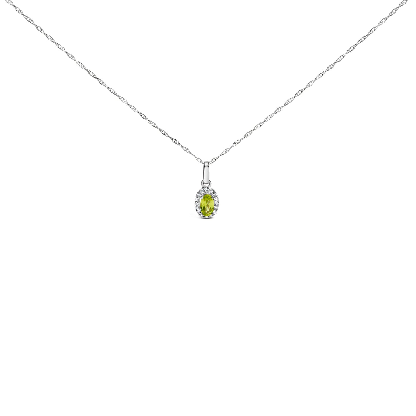 Collar con colgante de oro blanco de 10K, esmeralda verde de 5x3 mm y halo de acento de diamante, forma ovalada de 45,7 cm (color I-J, claridad I1-I2)