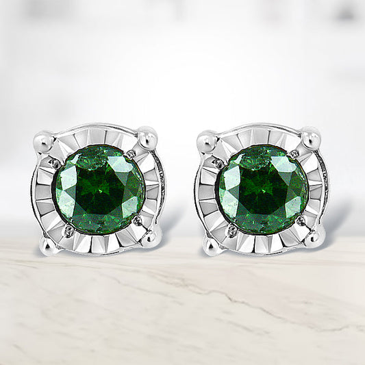 Pendientes solitarios de plata de ley con diamantes verdes tratados talla rosa (0,25 ct. peso total, color verde, claridad I2-I3)