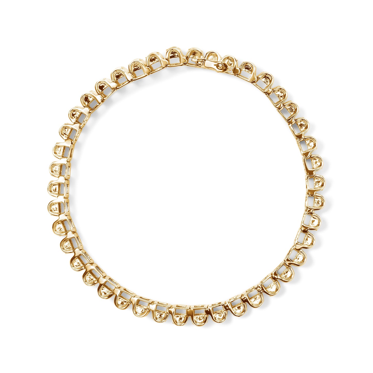 Pulsera de tenis con eslabones de hebilla de oro amarillo de 14K con diamantes de talla princesa engastados invisibles de 5.0 Cttw (Color H-I, Claridad SI2-I1) - Tamaño 7.25"