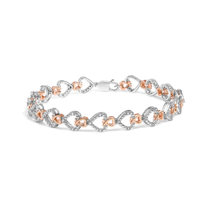Pulsera de eslabones de corazón con diamantes de 1/4 qt y plata de ley bañada en oro rosa de 10K