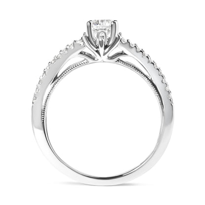 Anillo de compromiso con vástago dividido de oro blanco de 14 quilates con diamantes de 5/8 quilates (color G-H, claridad VS2-SI1) - Talla 7