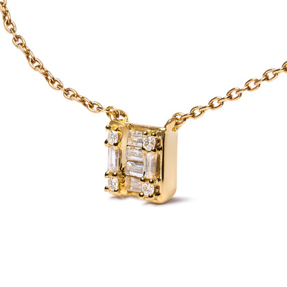 Collar con colgante cuadrado de oro amarillo de 10K y 1/10 Cttw de diamantes redondos y baguette de talla compuesta en mosaico de 18 pulgadas (color H-I, claridad I1-I2)