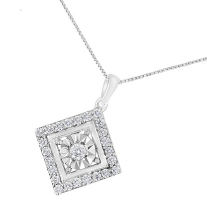 Collar con colgante cuadrado de oro blanco de 10 qt con diamantes de 1/2 TCW (color I-J, claridad I2-I3)