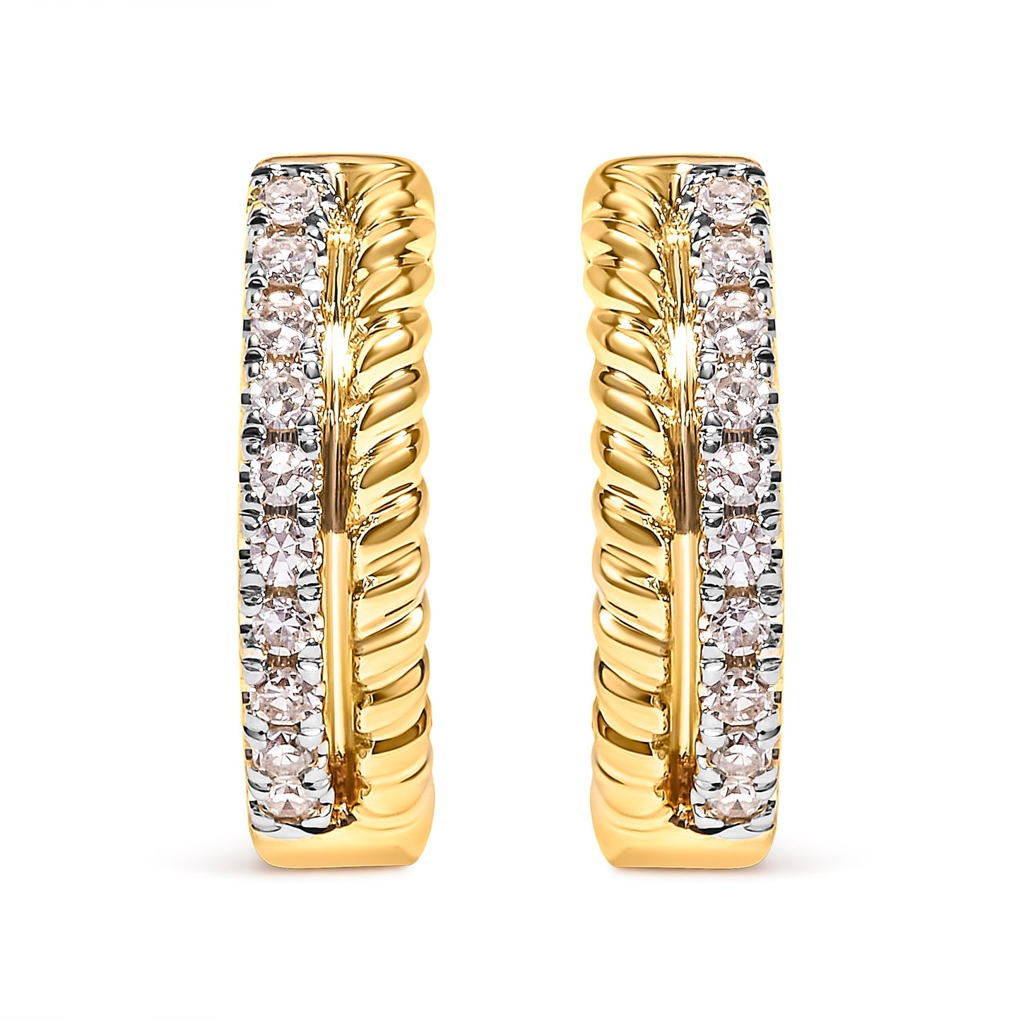Pendientes de aro tipo Huggie de oro amarillo de 10K con diamante de 0,10 quilates en total y cuerda retorcida (color H-I, claridad I1-I2)