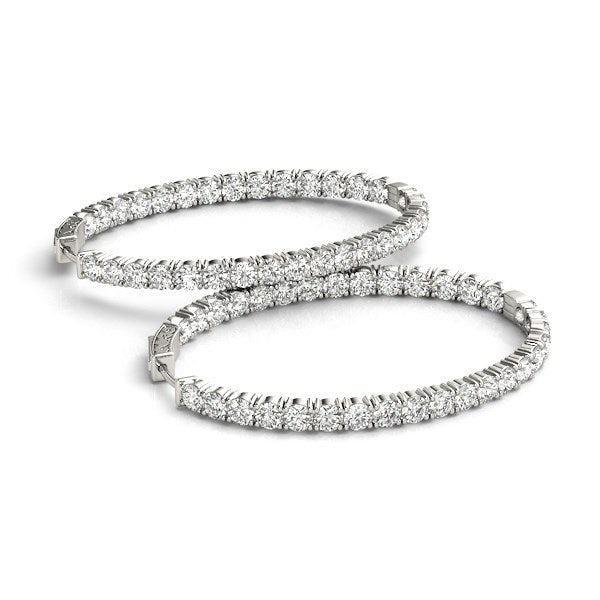 Aretes de aro ovalados de doble cara con diamantes en oro blanco de 14k (2 ct. t.w.)