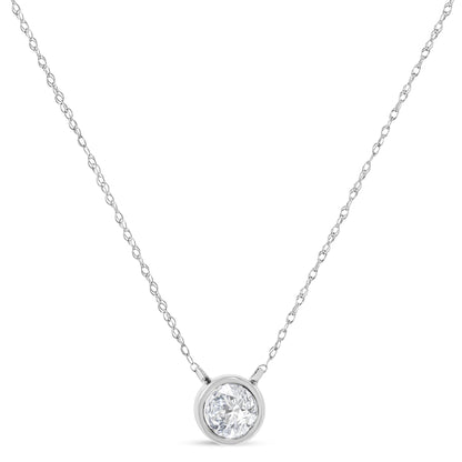 Collar con colgante de diamante solitario redondo de 1/5 Cttw con bisel de oro blanco de 10K certificado por AGS, ajustable de 16-18" (color H-I, claridad SI1-SI2)
