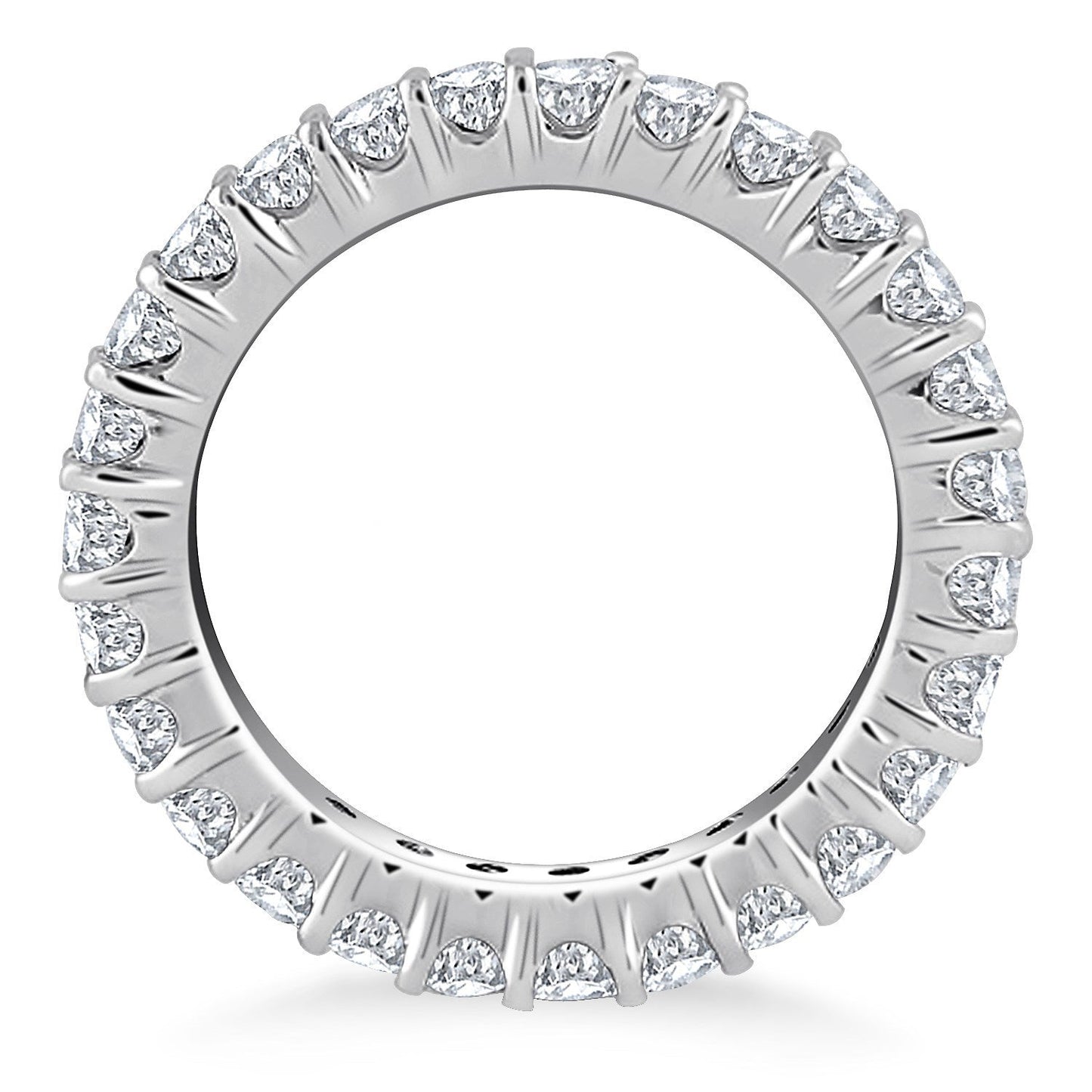 Anillo de eternidad de oro blanco de 14k con diamantes redondos y montadura de garra común