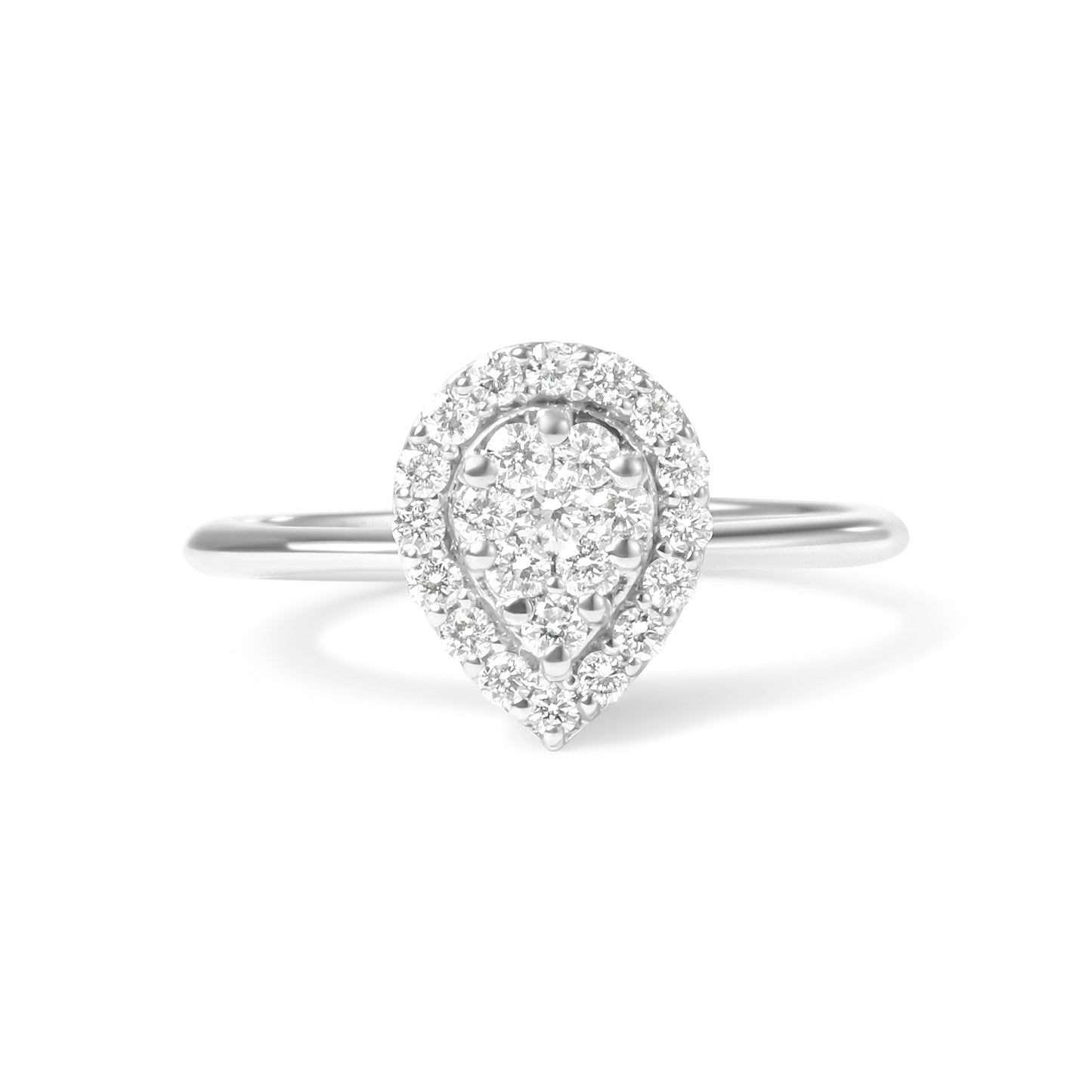 Anillo de promesa en forma de pera de oro blanco de 10K con racimo de diamantes redondos cultivados en laboratorio de 3/8 Cttw (Color G-H, Claridad VS2-SI1) - Talla 7