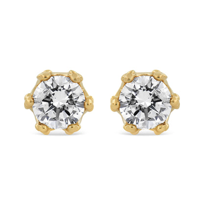 Pendientes de oro blanco de 14 quilates con diseño de corona y diamante redondo de 1/2 quilate (color I-J, claridad I1-I2)