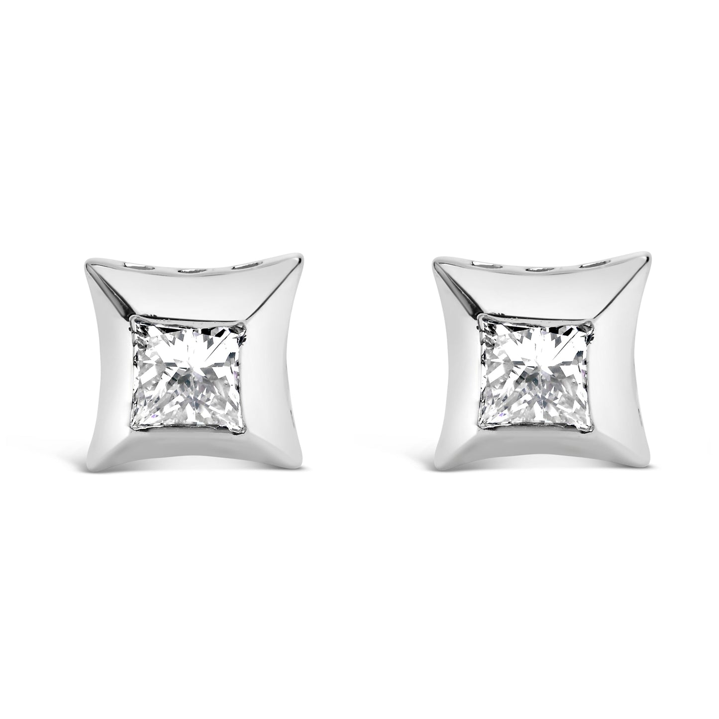 Pendientes de tuerca de oro blanco de 10K con diamantes de talla princesa de 1/2 quilate engarzados invisibles (color H-I, claridad SI2-I1)