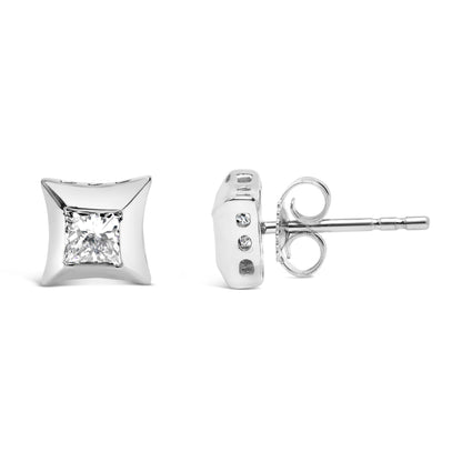 Pendientes de tuerca de oro blanco de 10K con diamantes de talla princesa de 1/2 quilate engarzados invisibles (color H-I, claridad SI2-I1)