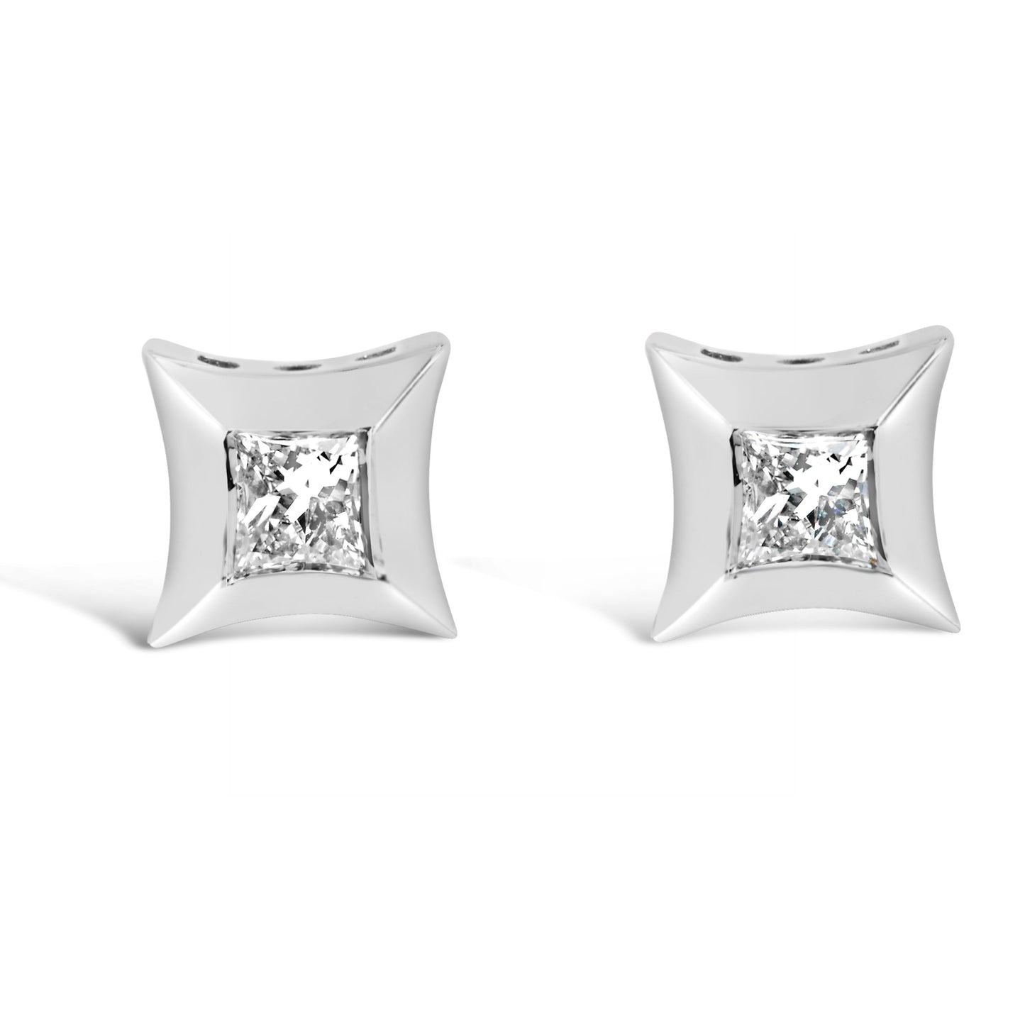 Pendientes de oro blanco de 10 qt con diamantes de talla princesa de 1/5 qt engastados invisibles (color H-I, claridad SI2-I1)