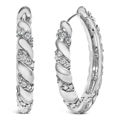 Aretes de aro de oro blanco de 14 K con diseño de remolino de diamantes creados en laboratorio de 1 1/5 Cttw, 1 pulgada (color F-G, claridad VS1-VS2)