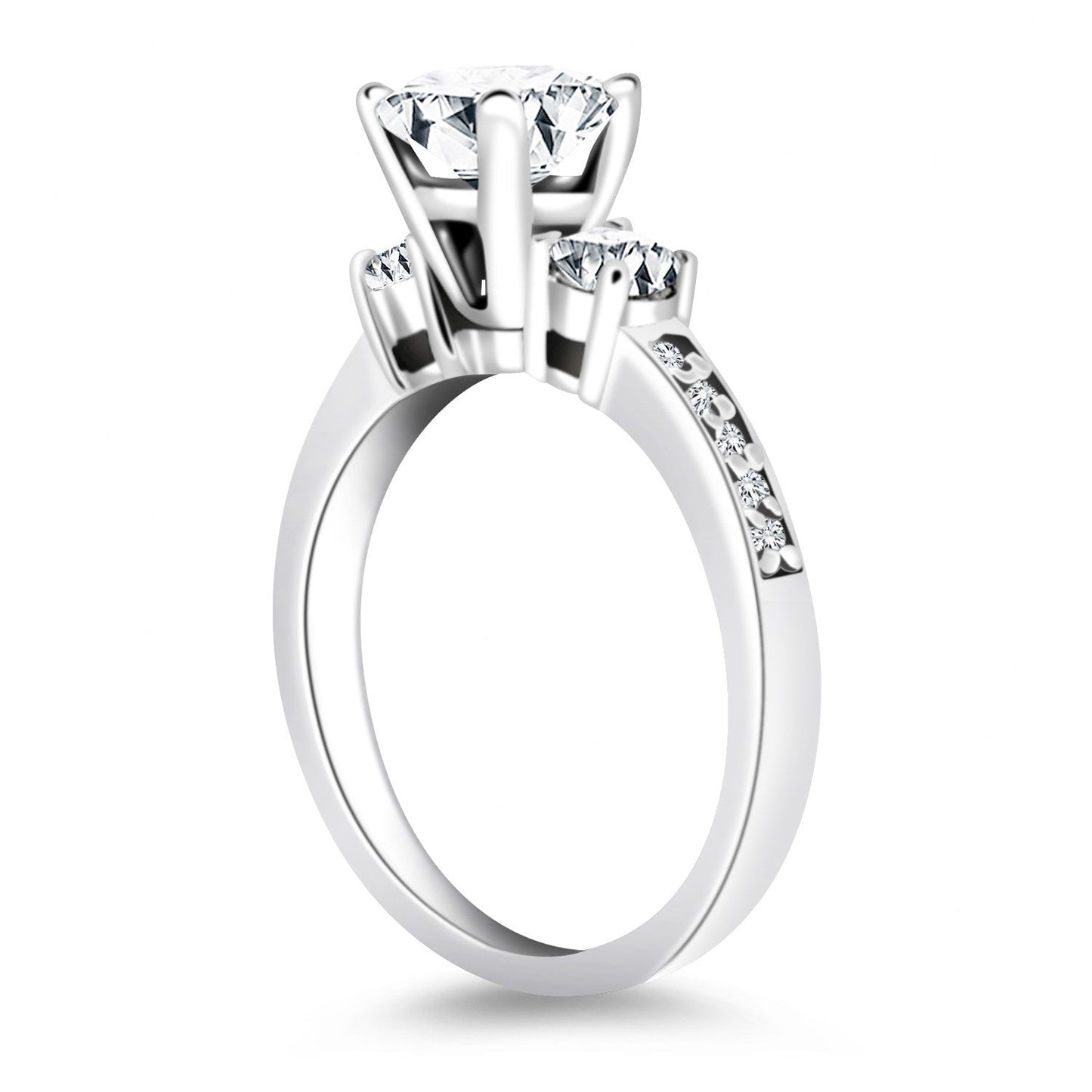 Anillo de compromiso de oro blanco de 14 quilates con tres piedras y banda de diamantes