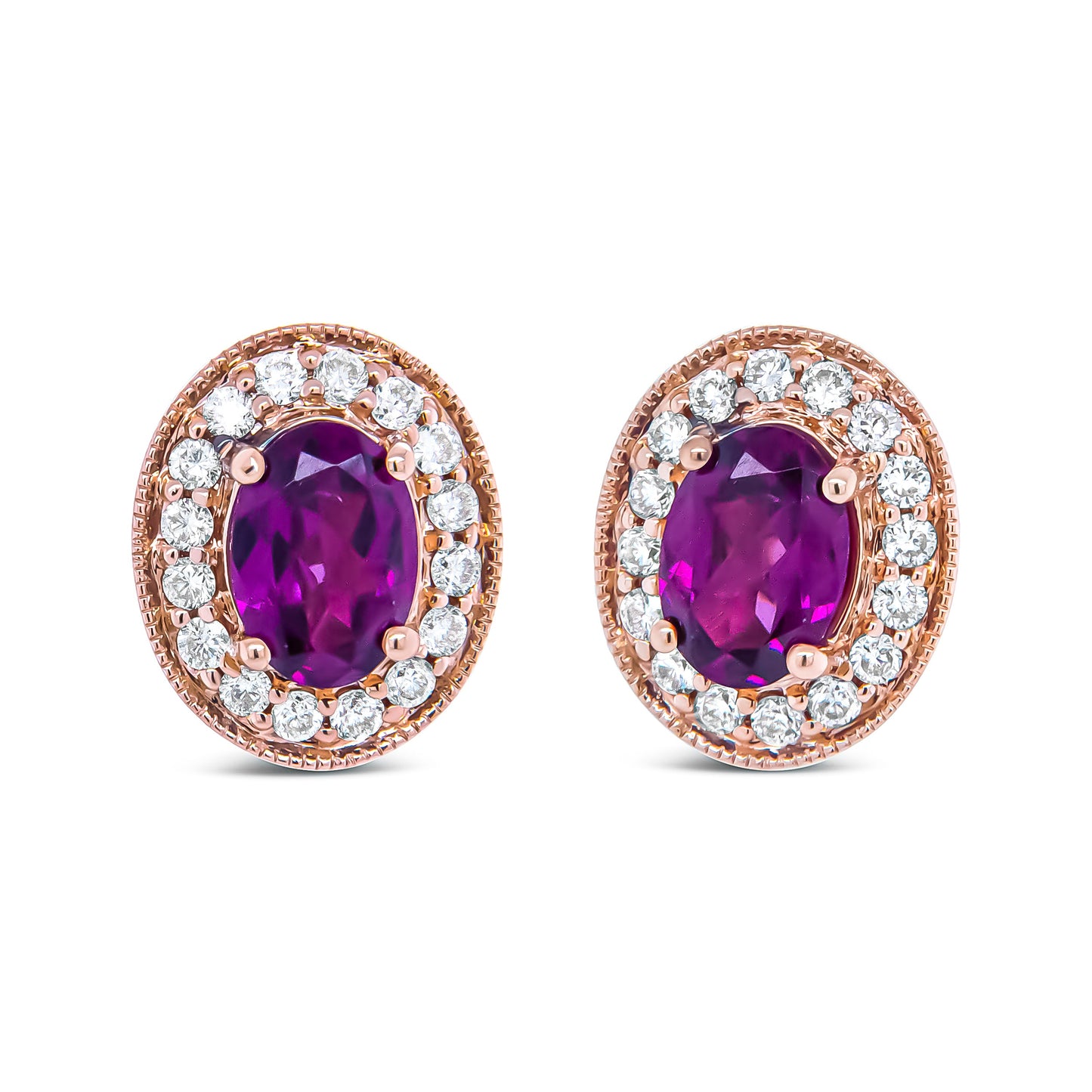 Pendientes de halo de oro rosa de 14 quilates con granate talla oval de 7x5 mm y diamantes redondos de 3/8 quilates (color G-H, claridad SI1-SI2)