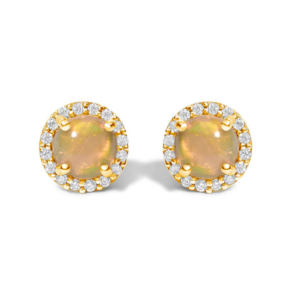 Pendientes de oro blanco de 10K con amatista morada y halo de diamantes de 1/6 Cttw