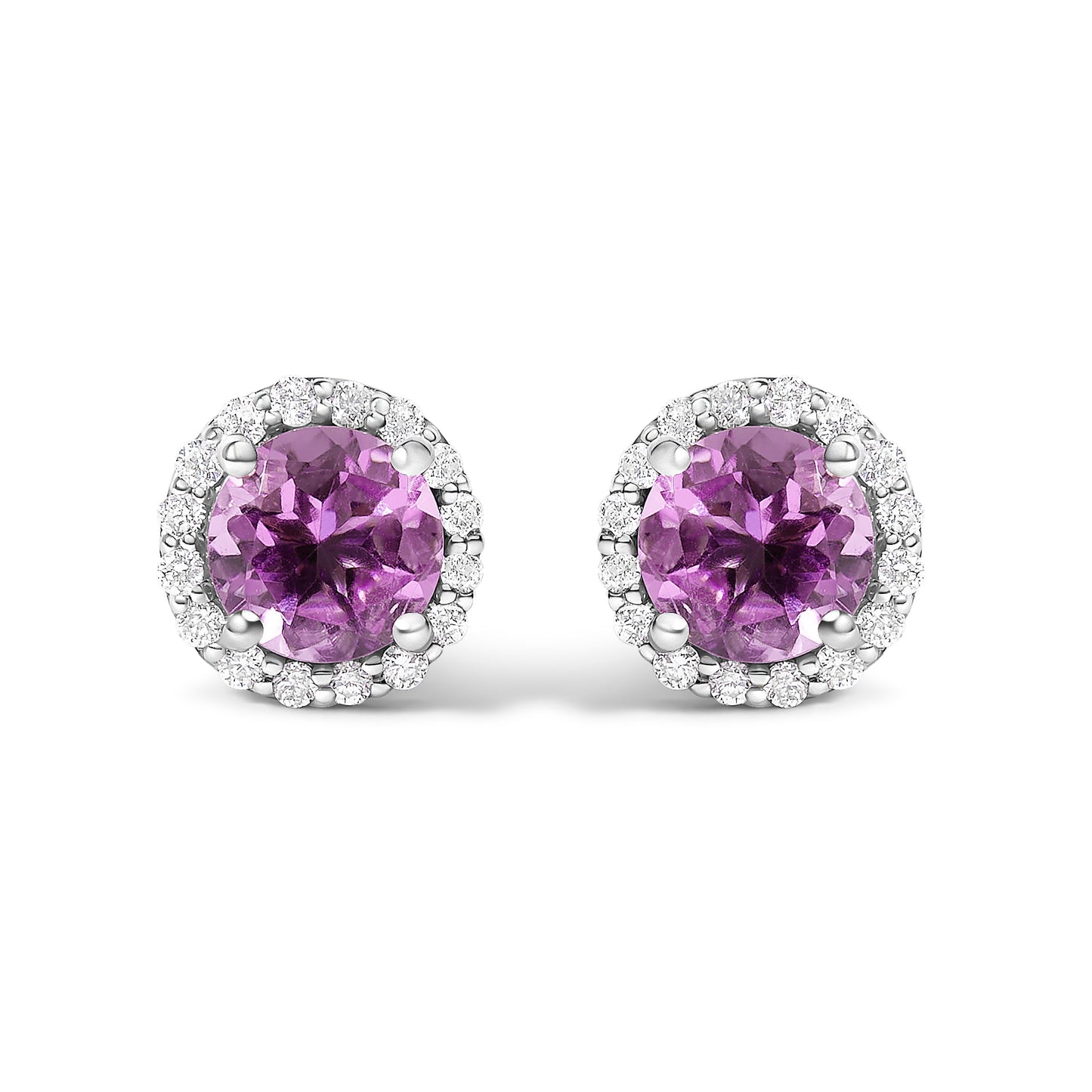 Pendientes de oro blanco de 10K con amatista morada y halo de diamantes de 1/6 Cttw