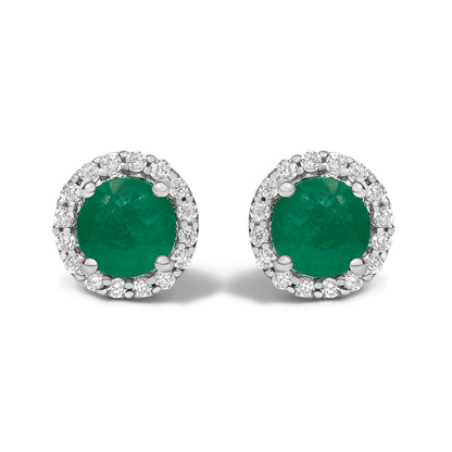 Pendientes de oro blanco de 10K con amatista morada y halo de diamantes de 1/6 Cttw