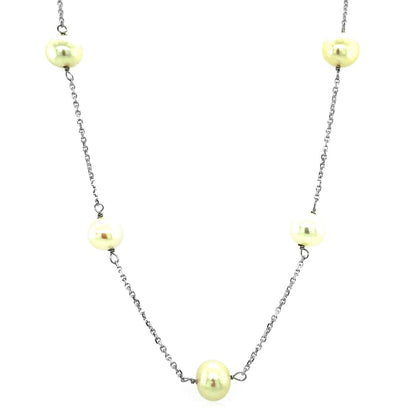 Collar de oro blanco de 14k con perlas blancas