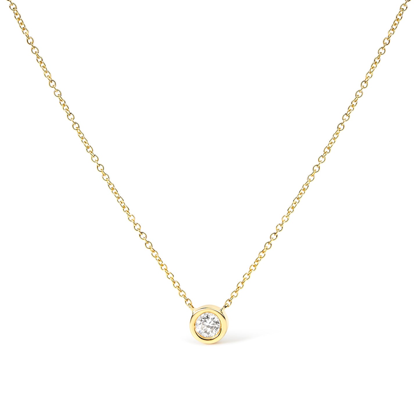 Collar con colgante solitario moderno de oro blanco de 10 quilates con diamante redondo talla brillante de 0,10 quilates engastado en bisel de 40,64-45,72 cm (color H-I, claridad SI2-I1)