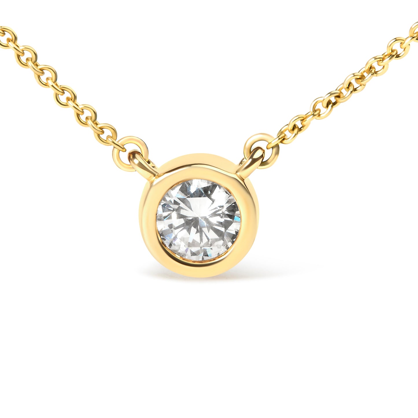 Collar con colgante de oro amarillo de 10K, solitario de diamante de talla brillante redonda de 1/2 quilate engastado en bisel moderno, 40-45 cm (color H-I, claridad SI2-I1)