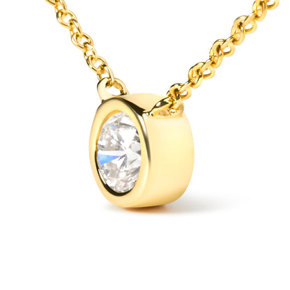 Collar con colgante de oro amarillo de 10K, solitario de diamante de talla brillante redonda de 1/2 quilate engastado en bisel moderno, 40-45 cm (color H-I, claridad SI2-I1)