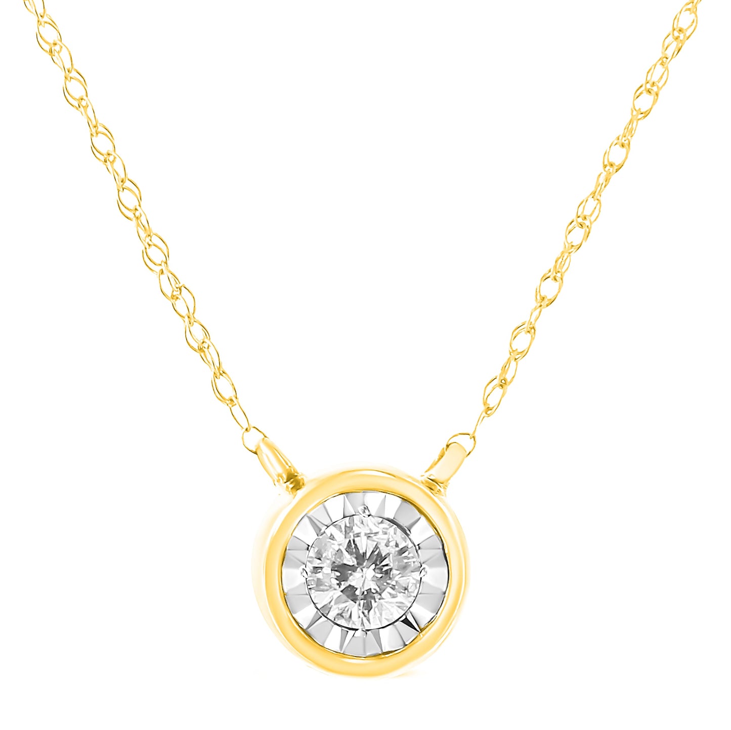 Collar con colgante solitario moderno de oro amarillo de 10K y 1/4 Cttw con diamante de talla brillante redonda engastado en bisel (color J-K, claridad I2-I3) - 16" con extensor de 2"