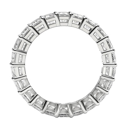 Anillo de la eternidad con diamantes de talla esmeralda cultivados en laboratorio en oro blanco de 14k (4 quilates totales FG/VS2)