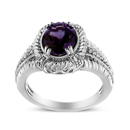 Anillo de plata de ley .925 con amatista morada ovalada de 9x7 mm engastada en garra y detalles de diamantes (color I-J, claridad I1-I2) - Talla 7