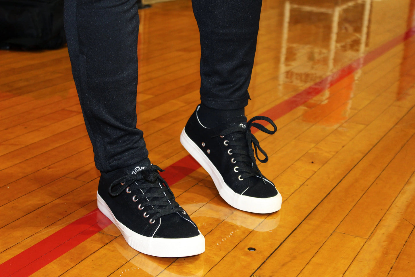 Retro Black/White Canvas Sneakers Unisex Size - Cushioned Insole - My Men's Shop