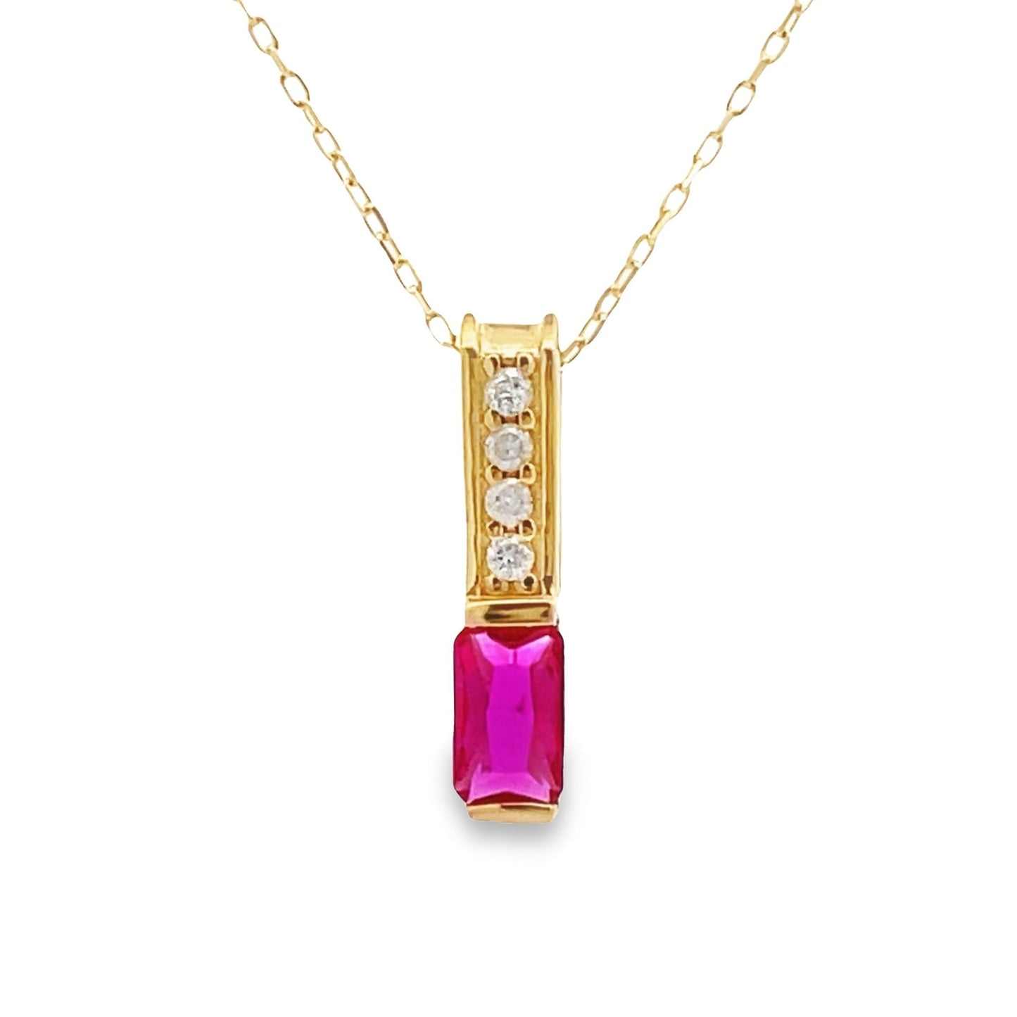 Colgantes de moda de rubí y diamante creados en oro amarillo de 10 quilates