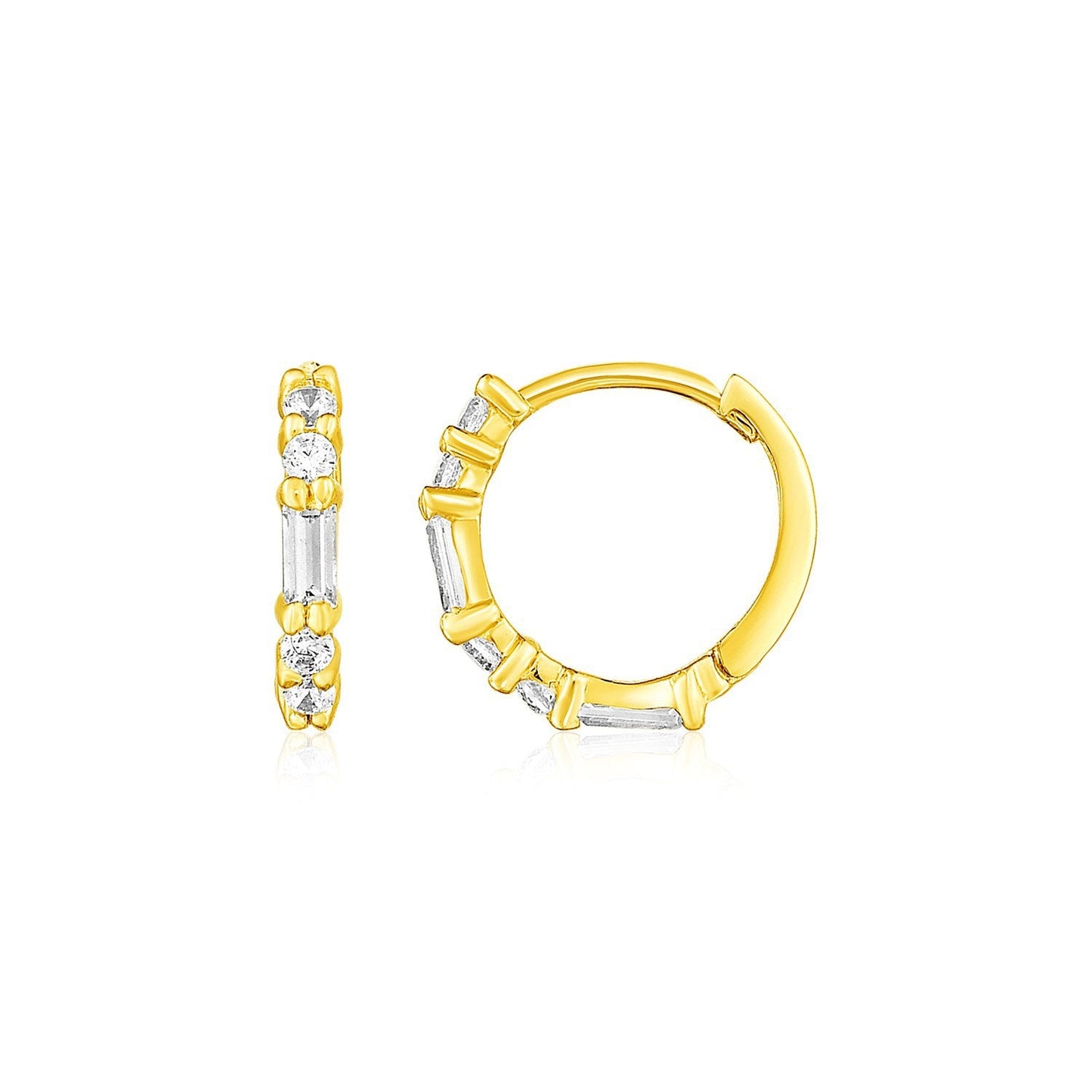 Pendientes pequeños de aro de oro amarillo de 14 quilates con circonitas cúbicas baguette