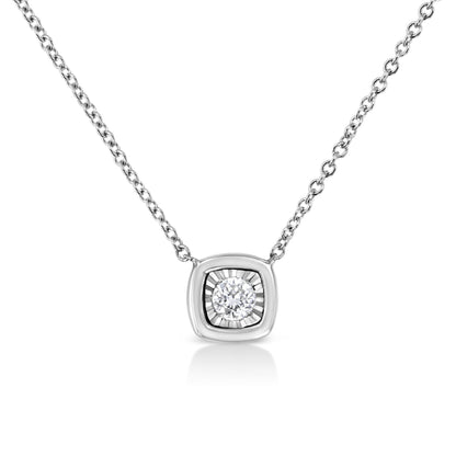 Collar con colgante cuadrado de 45,72 cm de oro amarillo de 10 K enchapado en plata de ley .925 con 1/10 quilates de diamante redondo en engaste de ilusión (color K-L, claridad I2-I3)