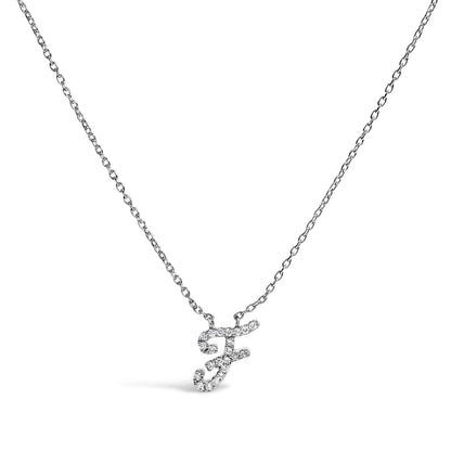 Collar con colgante con acento de diamante en oro blanco de 10K con inicial "A" estilo cursiva
