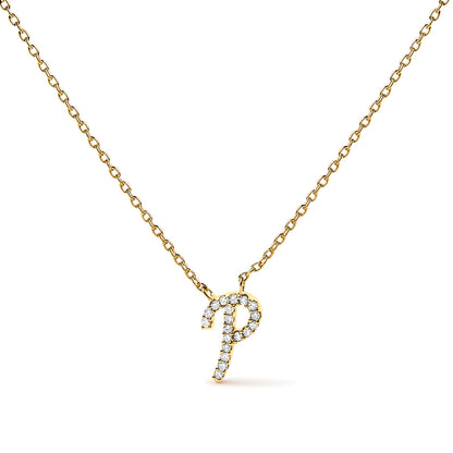 Collar con colgante con acento de diamante en oro blanco de 10K con inicial "A" estilo cursiva