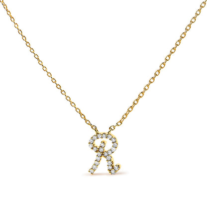 Collar con colgante con acento de diamante en oro blanco de 10K con inicial "A" estilo cursiva