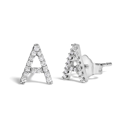 Pendiente de botón con la inicial "A" de diamante de 1/10 quilates de oro blanco de 10 quilates