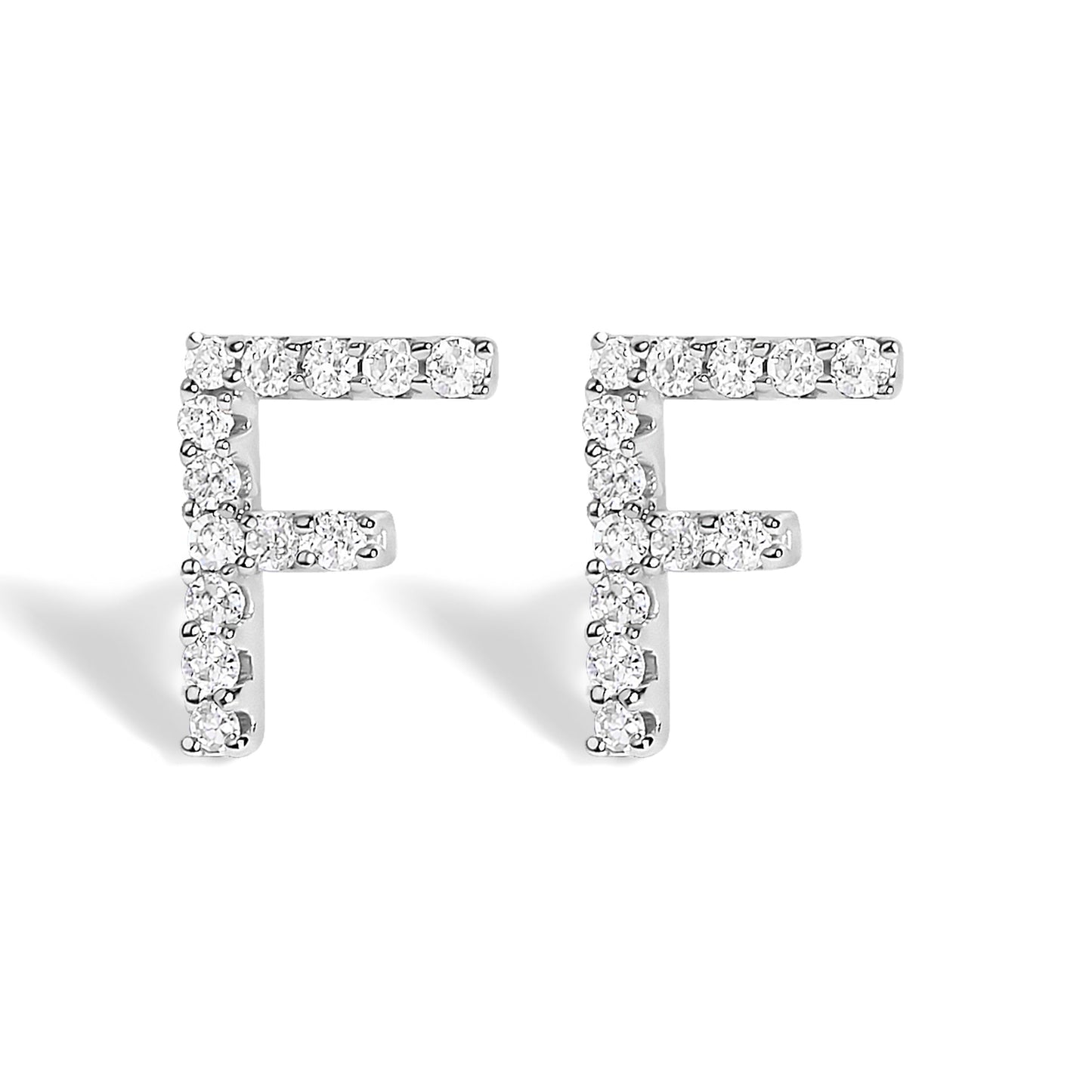 Pendiente de botón con la inicial "A" de diamante de 1/10 quilates de oro blanco de 10 quilates