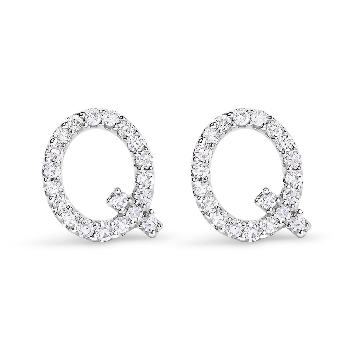 Pendiente de botón con la inicial "A" de diamante de 1/10 quilates de oro blanco de 10 quilates
