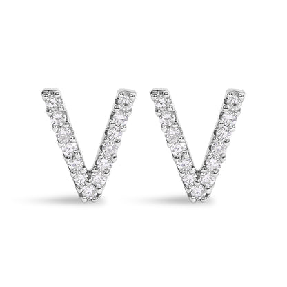 Pendiente de botón con la inicial "A" de diamante de 1/10 quilates de oro blanco de 10 quilates