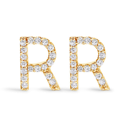 Pendiente de botón con la inicial "A" de diamante de 1/10 quilates de oro blanco de 10 quilates