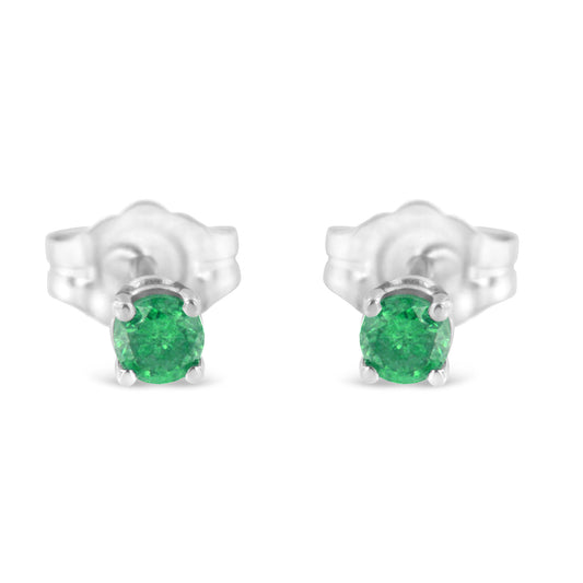 Aretes Clásicos de Plata de Ley .925 con Diamantes Verdes de Talla Redonda Brillante de 1/4 Cttw Engarzados en 4 Puntas (Color Mejorado de Fantasía, Claridad I2-I3)