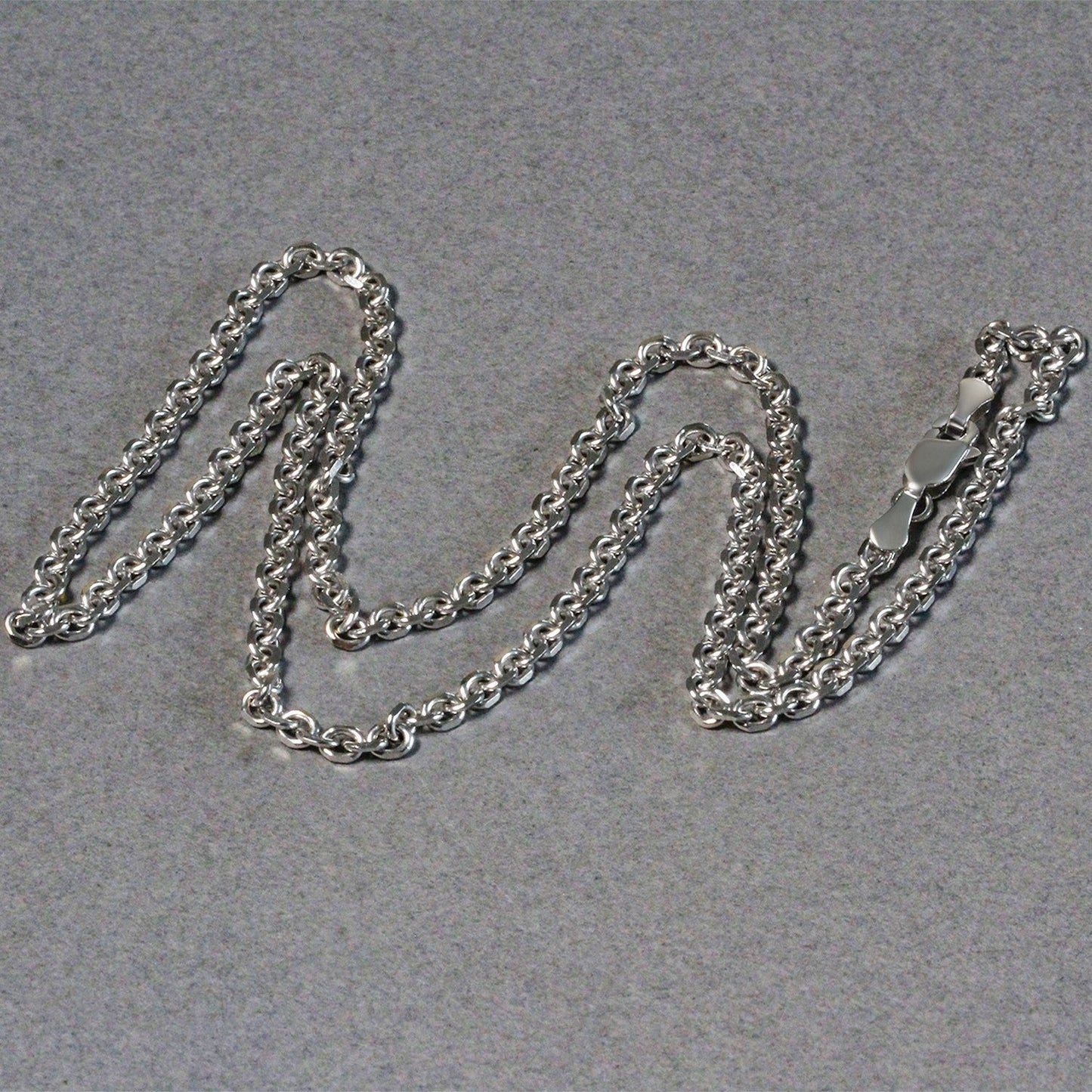 Cadena de eslabones de cable con corte de diamante de oro blanco de 14k (2.90 mm)