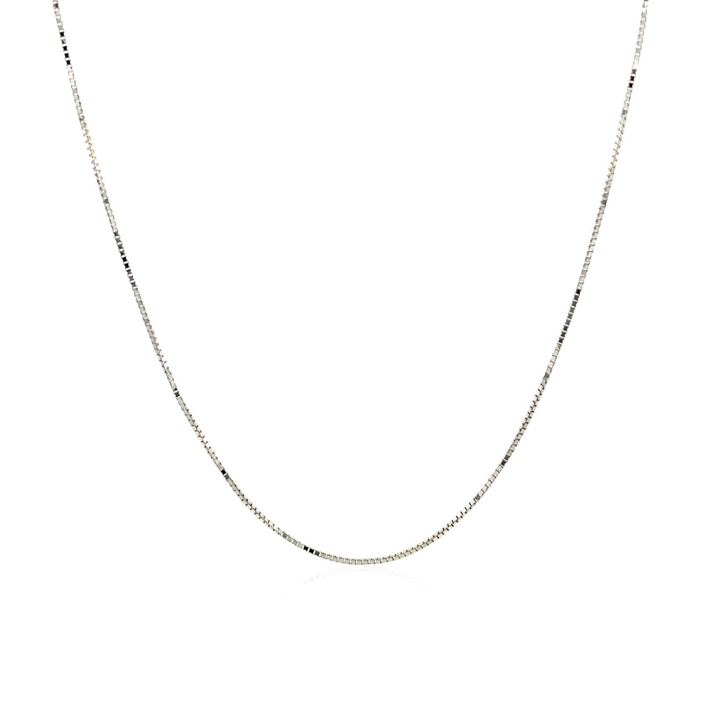 Cadena clásica de oro blanco de 14k, diseño Box, 0.6mm