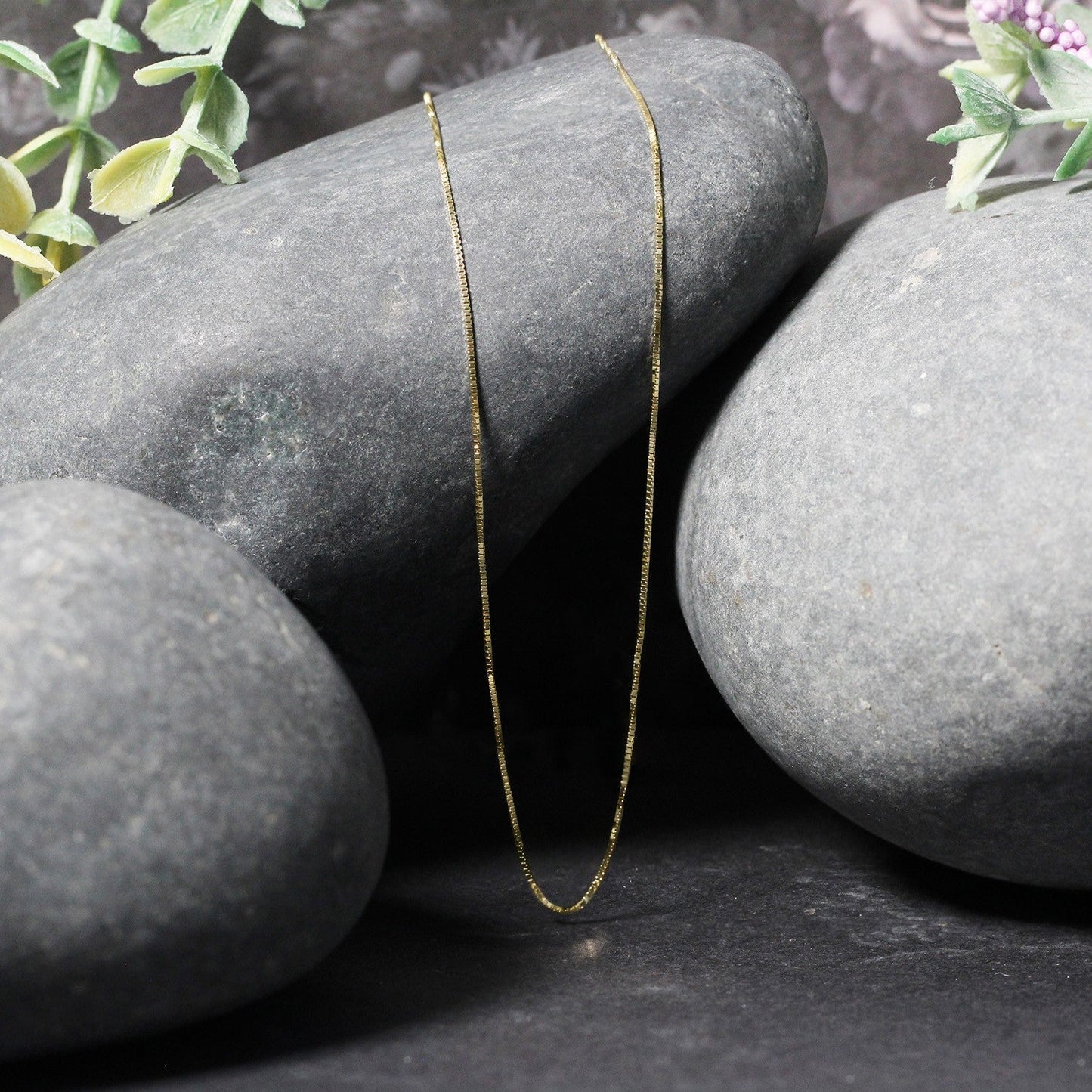 Cadena clásica de oro amarillo de 14k y 0.6mm