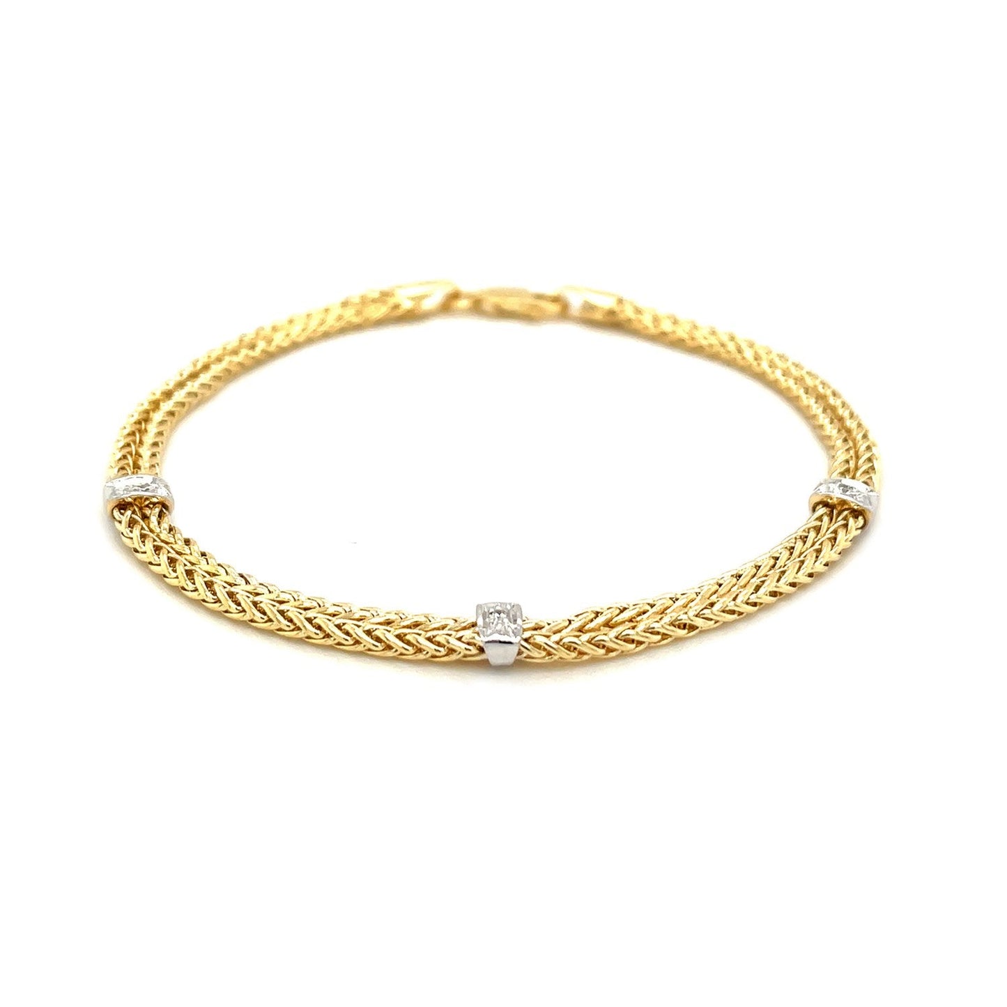 Pulsera de cadena doble de trigo de oro bicolor de 14k con estaciones de diamante (0,02 quilates en total)
