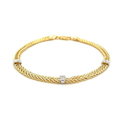 Pulsera de cadena doble de trigo de oro bicolor de 14k con estaciones de diamante (0,02 quilates en total)